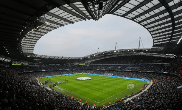 意甲第15轮裁判：多维里吹热那亚vs国米，马萨吹博洛尼亚vs尤文（意甲第15轮裁判公布：多维里执法热那亚对国米，马萨主哨博洛尼亚战尤文）