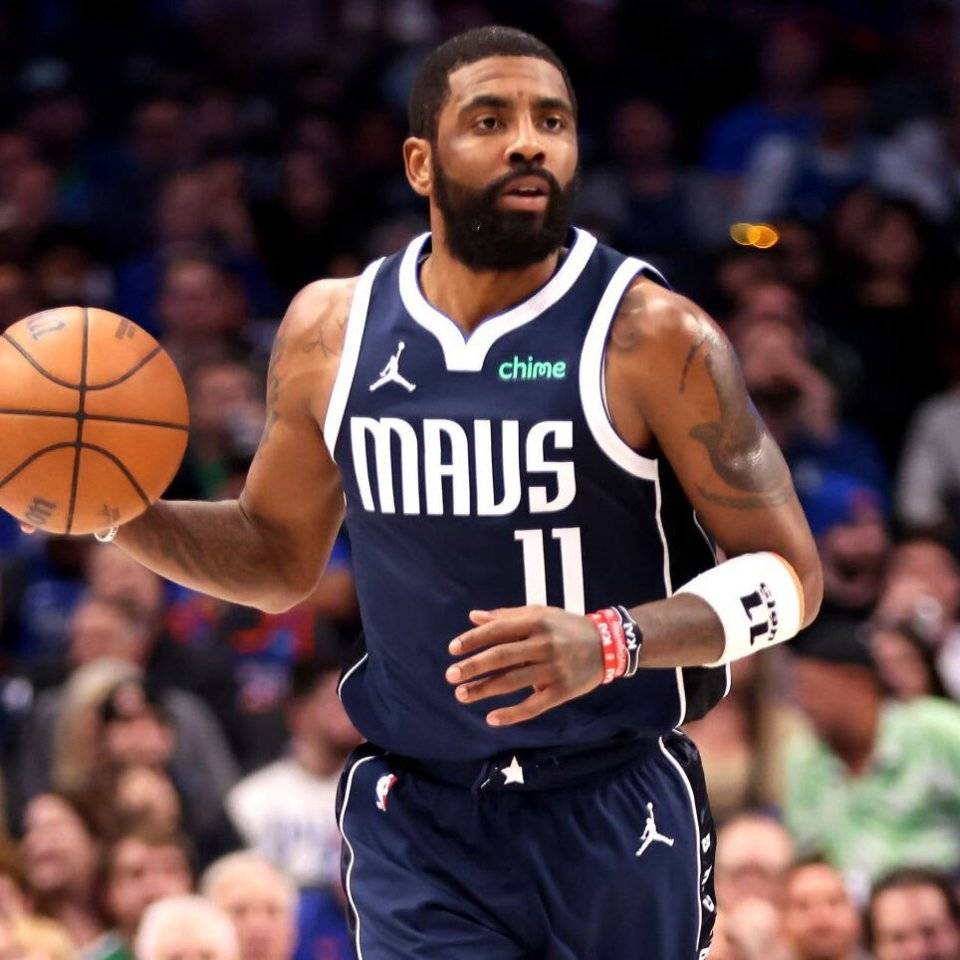 荷兰队攻势凌厉（荷兰队火力全开）