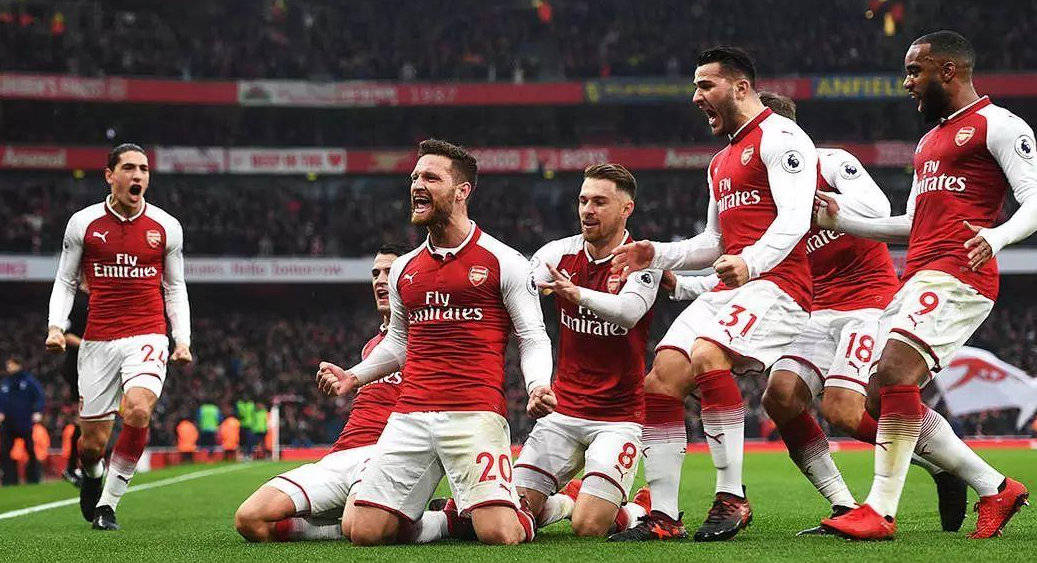 西蒙尼：我喜欢拉菲尼亚，他和佩德里的复出让巴萨如虎添翼（西蒙尼称赞拉菲尼亚：他与佩德里携手复出令巴萨战力大增）