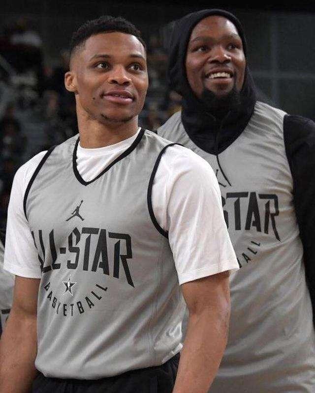 每体：拜仁等队开始竞争哈姆扎，但球员希望加盟巴萨（每体：拜仁等队加入哈姆扎争夺战，但球员更青睐巴萨）