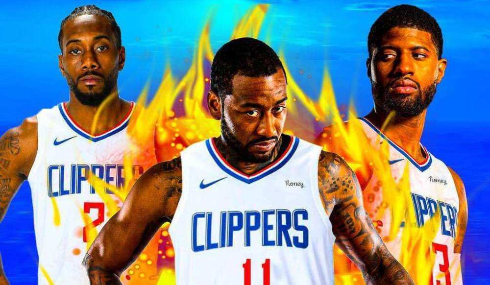 米奇：文班刚从伤病中恢复不久 每一天我们都在考虑其预防措施（米奇：文班刚伤愈，球队每天都在制定预防措施）