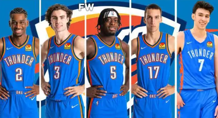 对飚上了！布莱克半场12中6拿到队内最高15分 其中三分5中3（火力全开！布莱克半场12投6中砍下队内最高15分，三分球5投3中）