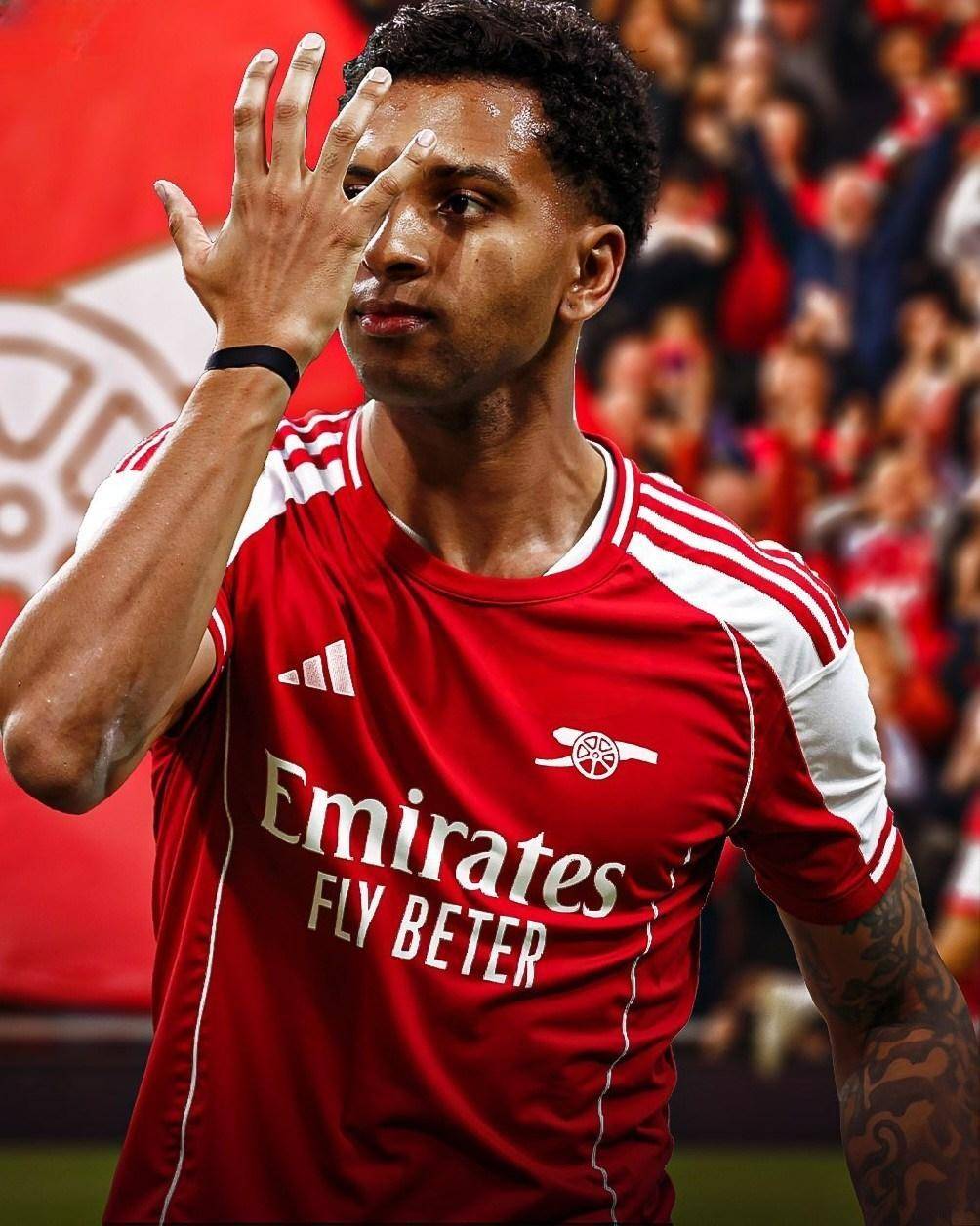 杜锋：3天3赛对体能考验比较大，全新的队友和战术磨合越来越好（杜锋：三天三赛体能压力不小，新队友与战术磨合日益顺畅）